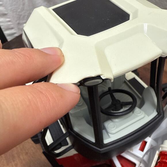 Bruder XL 5000 Wheel Loader Front End Loader 1:16 Scale 03410 Red & White Toy - Picture 12 of 13